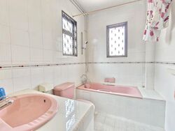 Truro Road (D8), Terrace #595788981